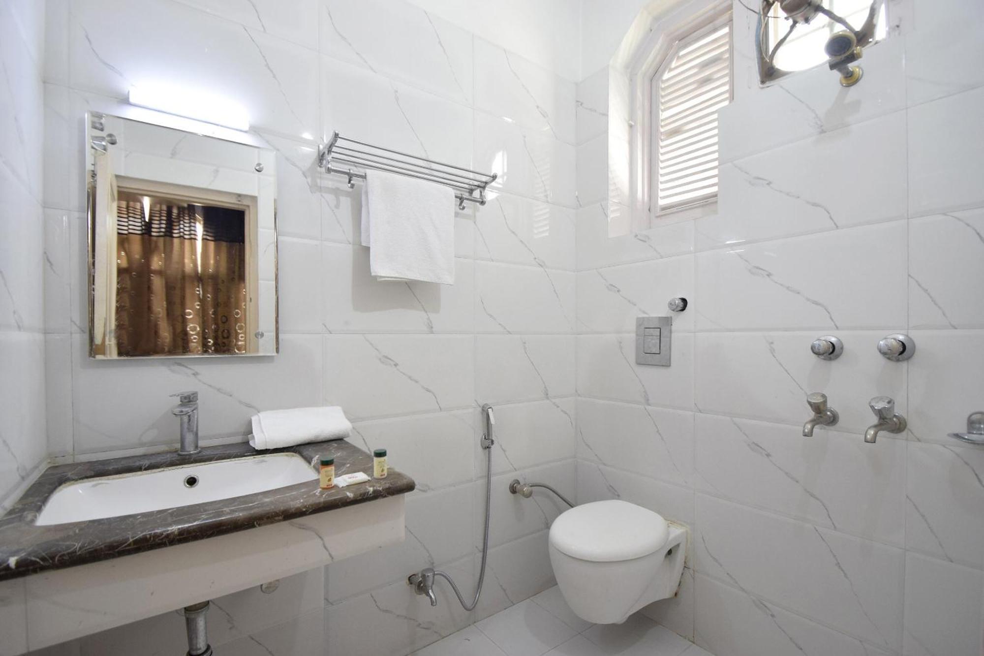 Super Hotel O Maa Residency Jammu Ngoại thất bức ảnh